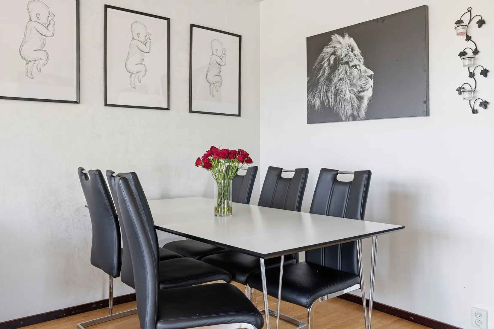 Bostadsrätt, Herrgårdsvägen 11, Centralt/Vilunda, Upplands Väsby