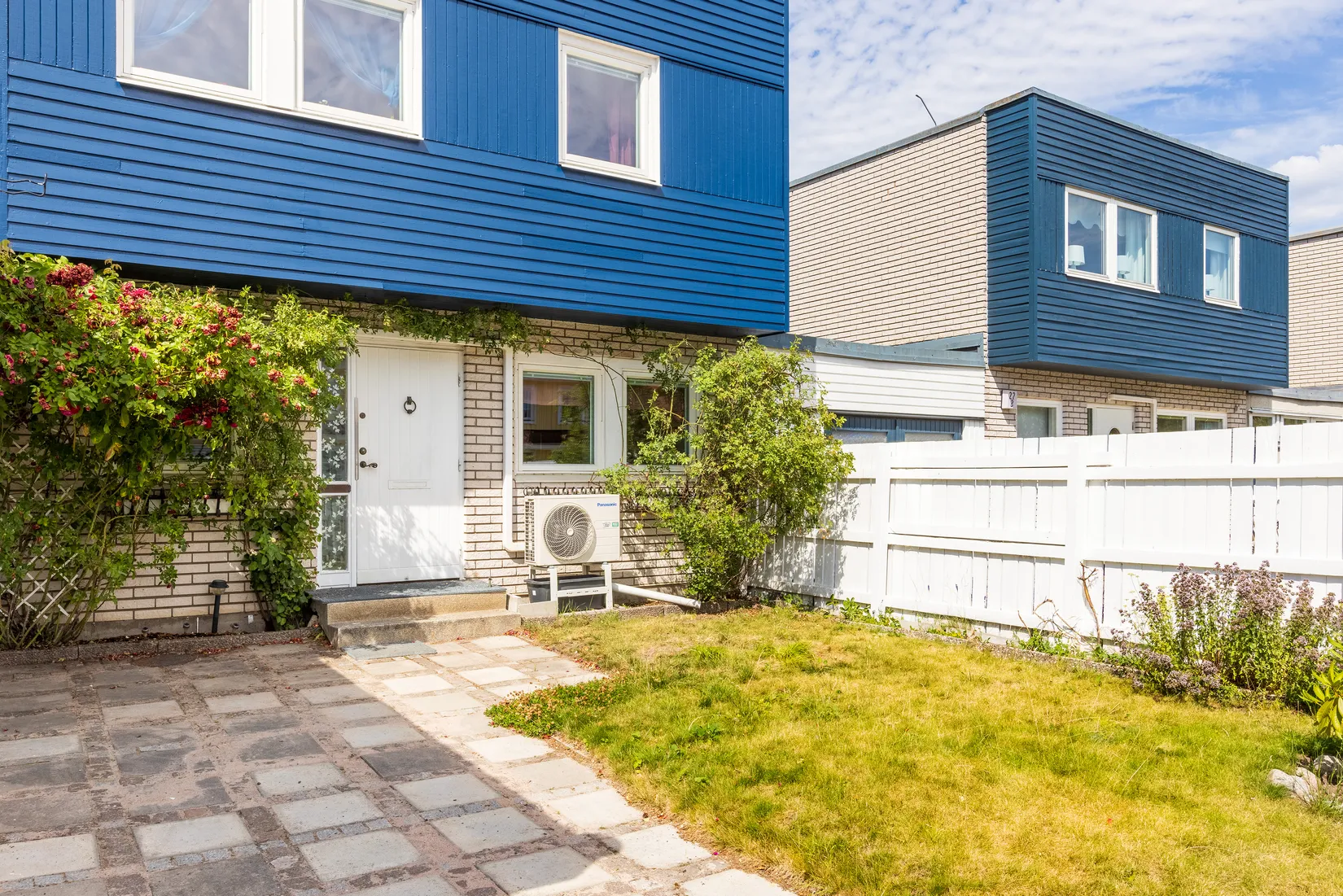 Radhus, Liljegatan 22A, Fålhagen, Uppsala