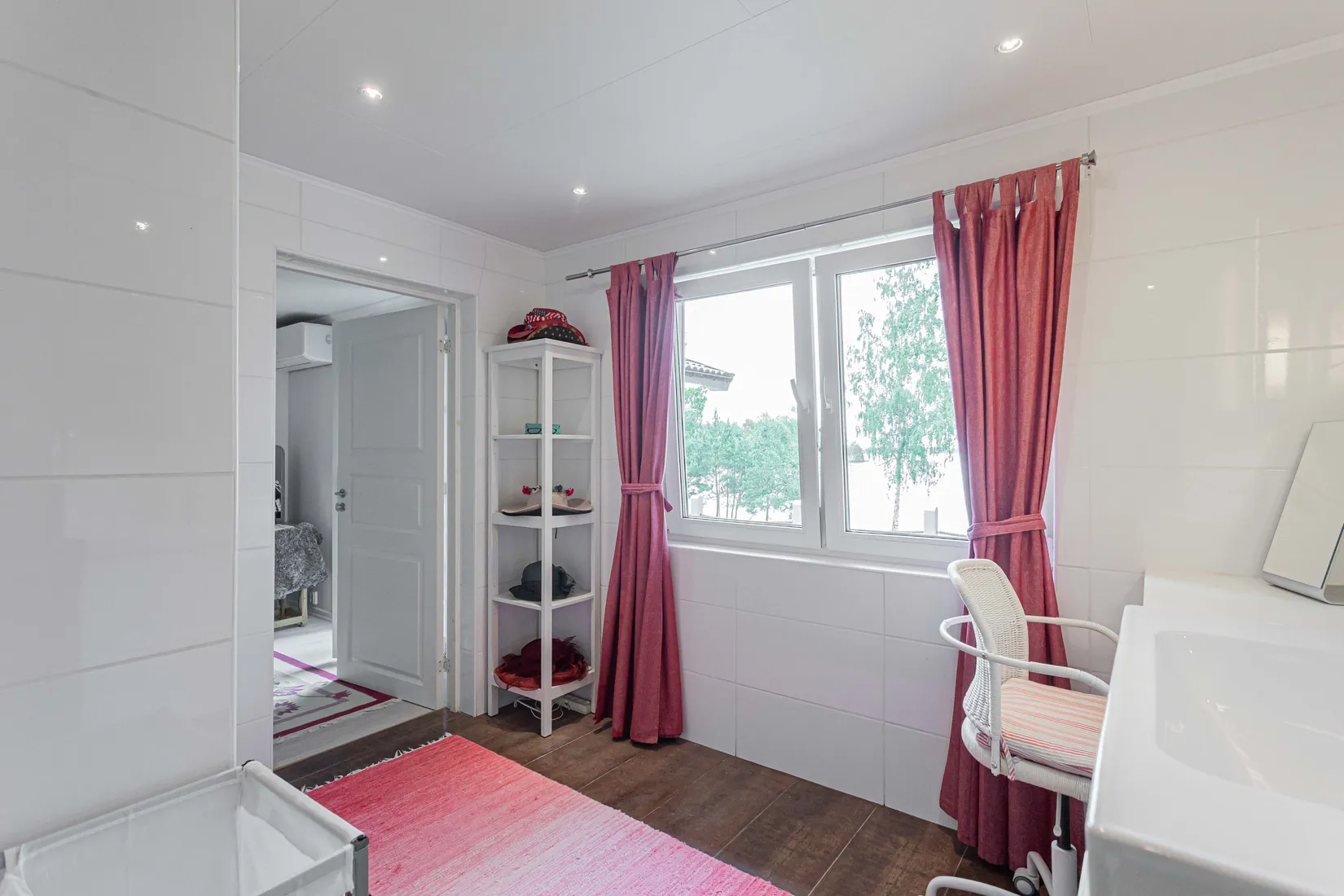 Villa, Dåvö Bastviken 31, Dåvö, Köping