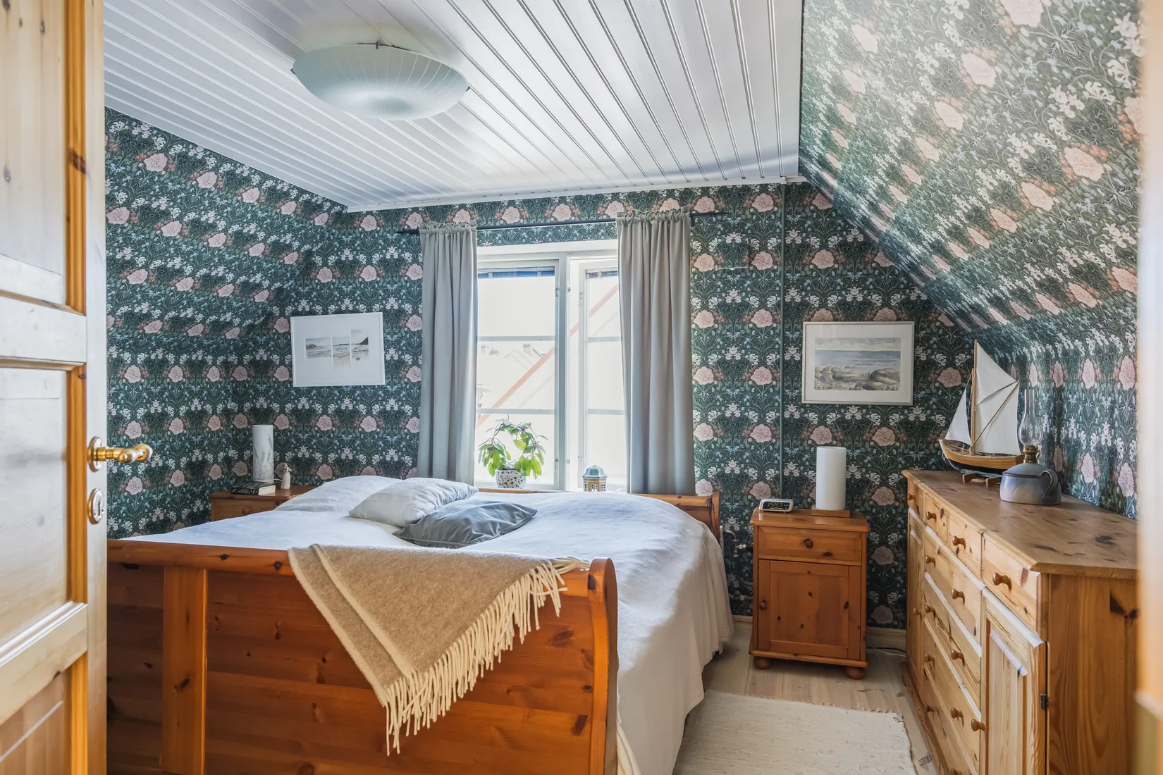 Villa, Radhus, Östergatan 25, Gamla stan, Simrishamn