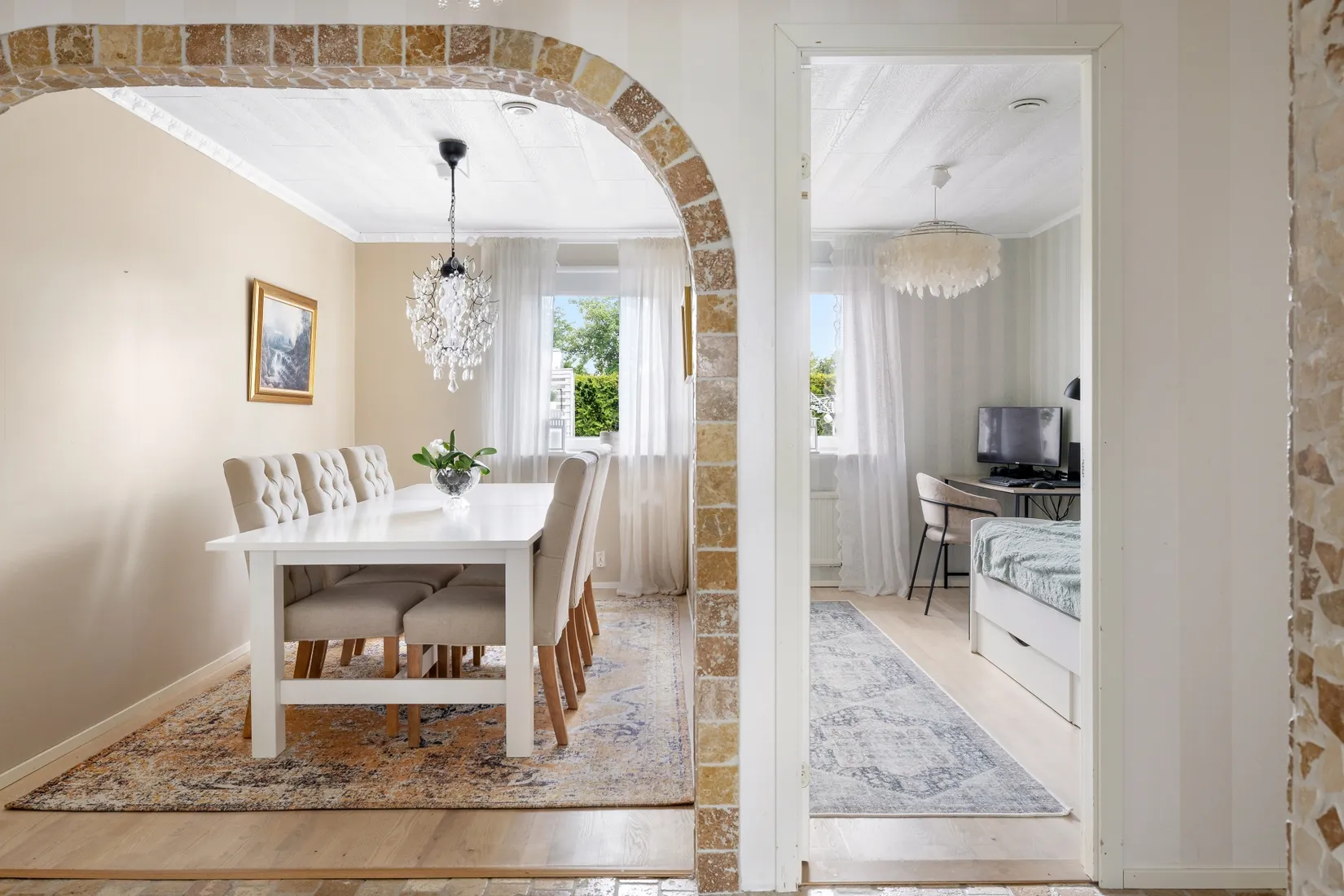 Villa, Radhus, Prästkragegatan 46, Munksundet, Enköping