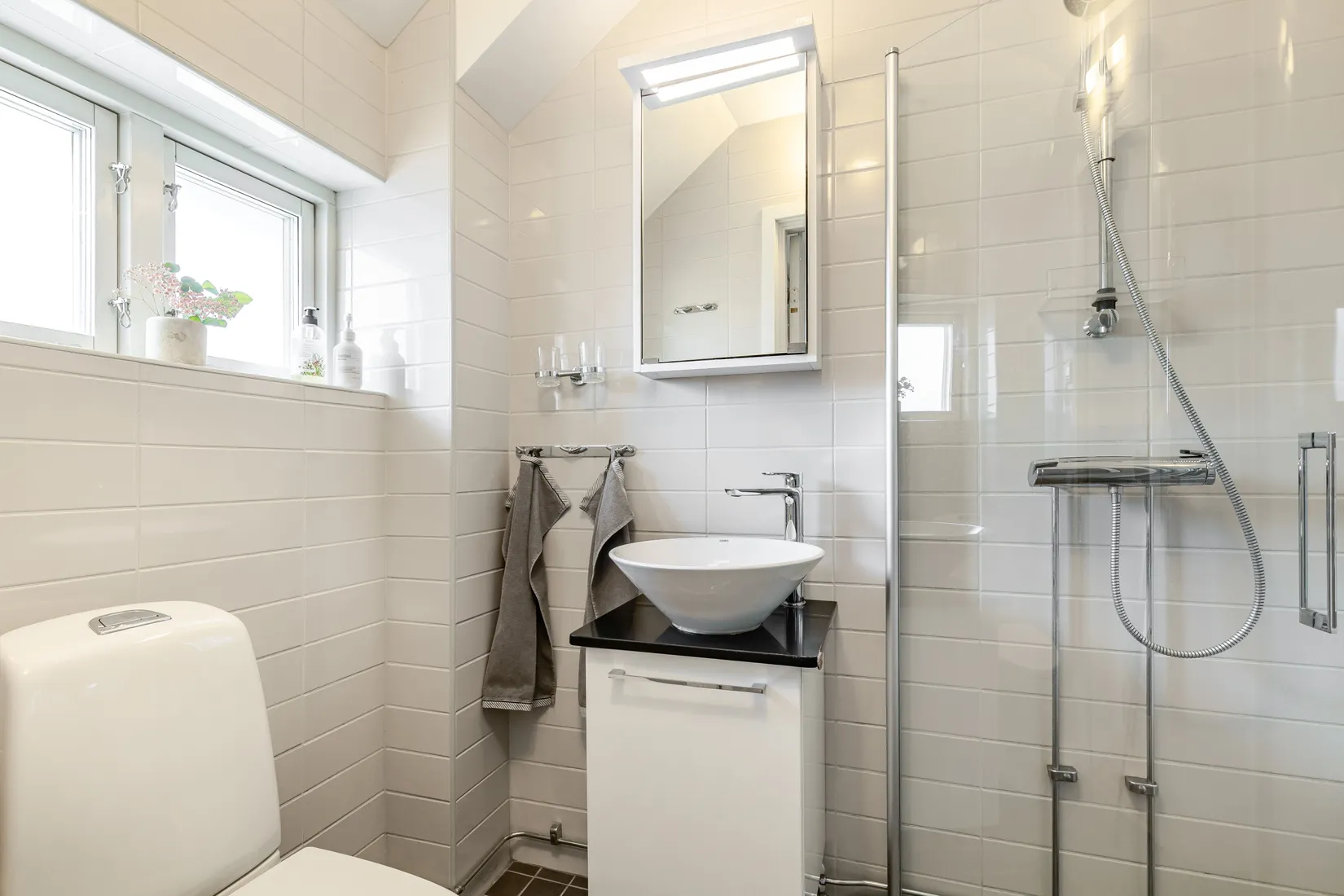 Bostadsrätt, Kyrkogatan 18, Mariefred, Strängnäs