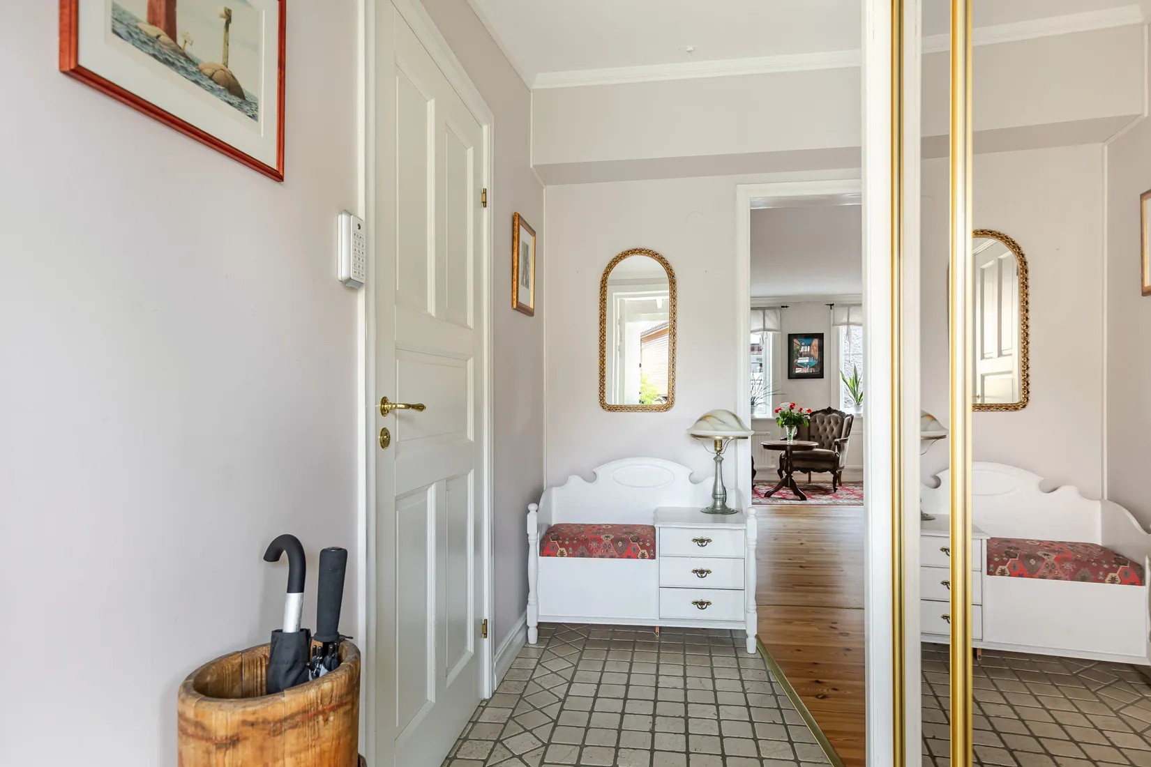 Bostadsrätt, Kyrkogatan 18, Mariefred, Strängnäs