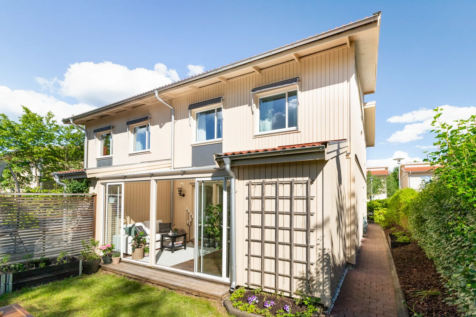 Villa, Radhus, Södra Atriumvägen 31, Kvisslingby, Österåker