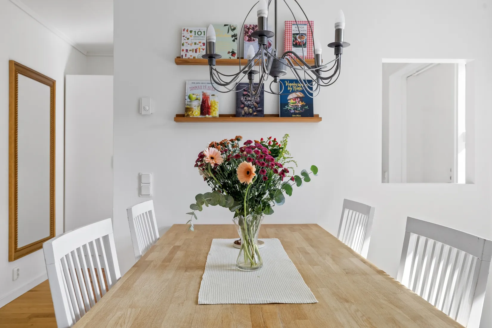 Radhus, Södra Atriumvägen 31, Kvisslingby, Österåker