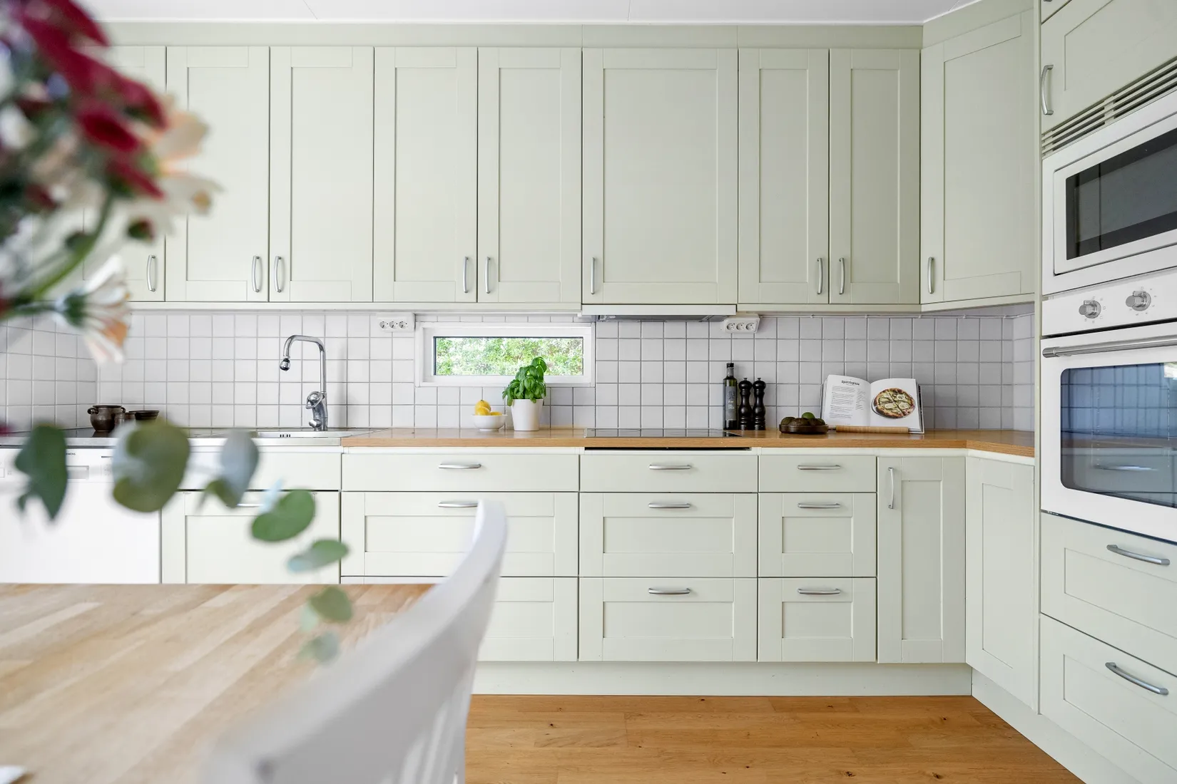 Radhus, Södra Atriumvägen 31, Kvisslingby, Österåker