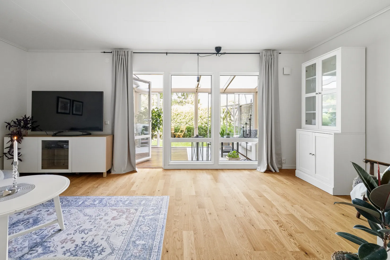 Radhus, Södra Atriumvägen 31, Kvisslingby, Österåker