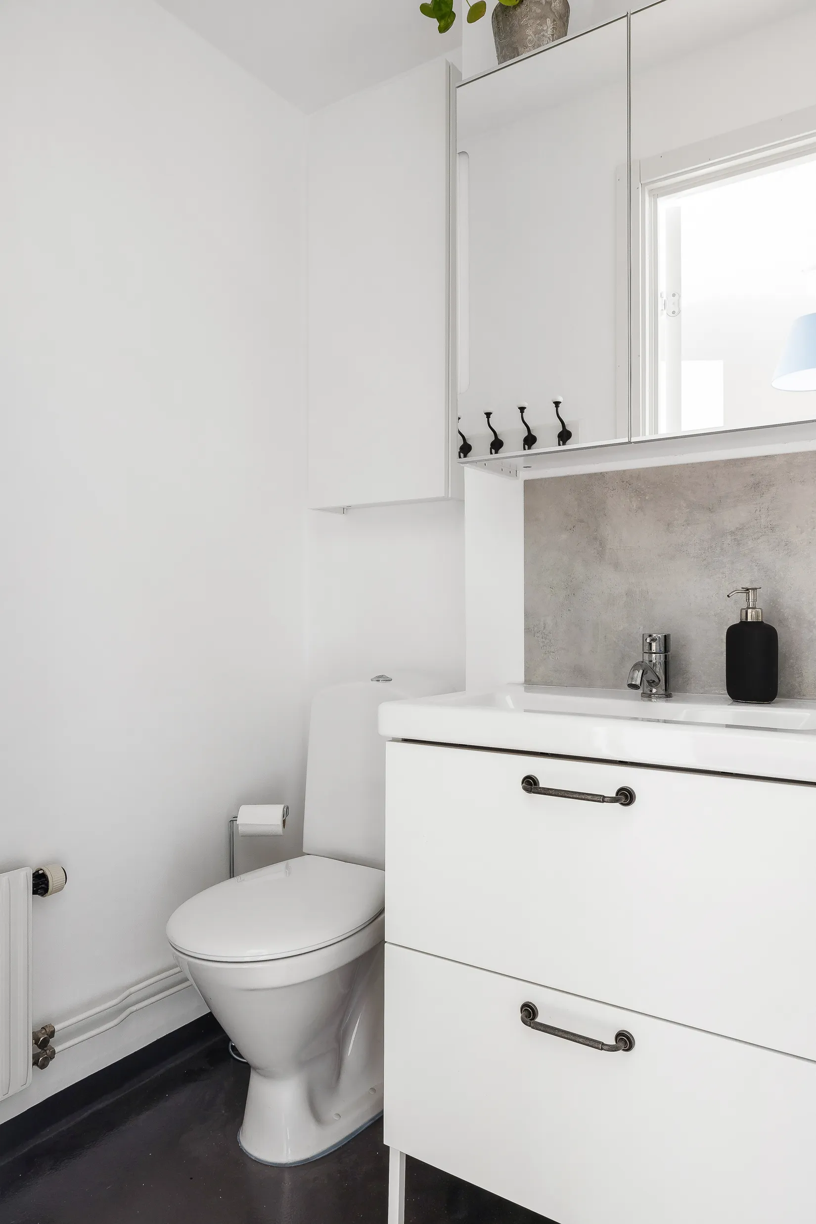 Bostadsrätt, Kryddgårdsgatan 15A, Centrum, Enköping