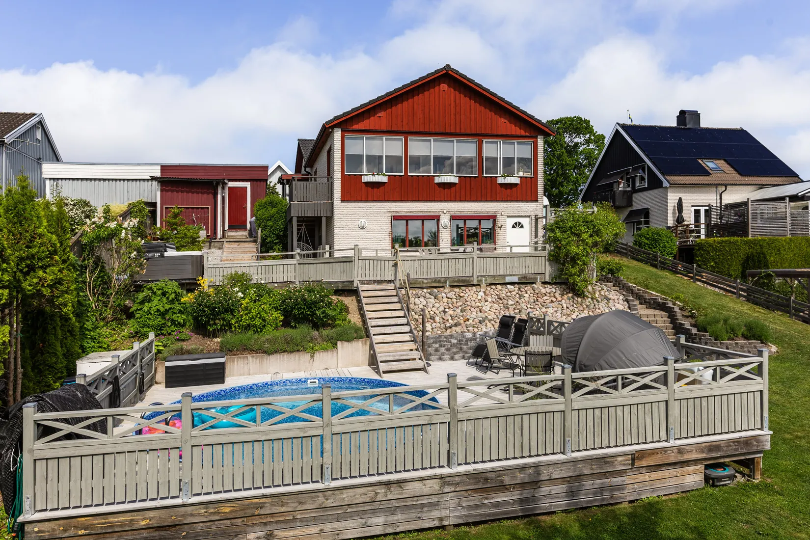 Villa, Vattentornsgatan 13, Övre Holm, Motala