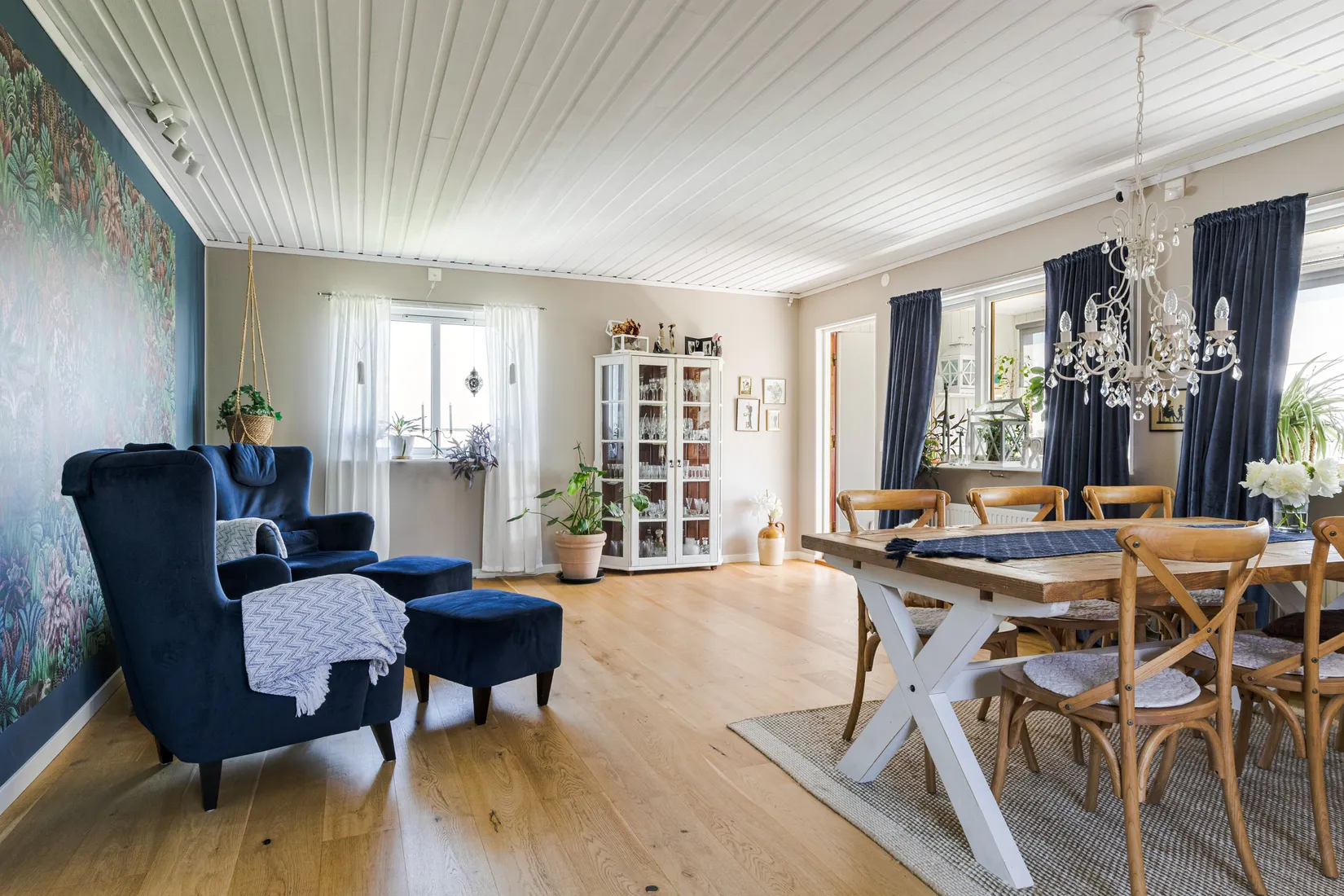 Villa, Vattentornsgatan 13, Övre Holm, Motala