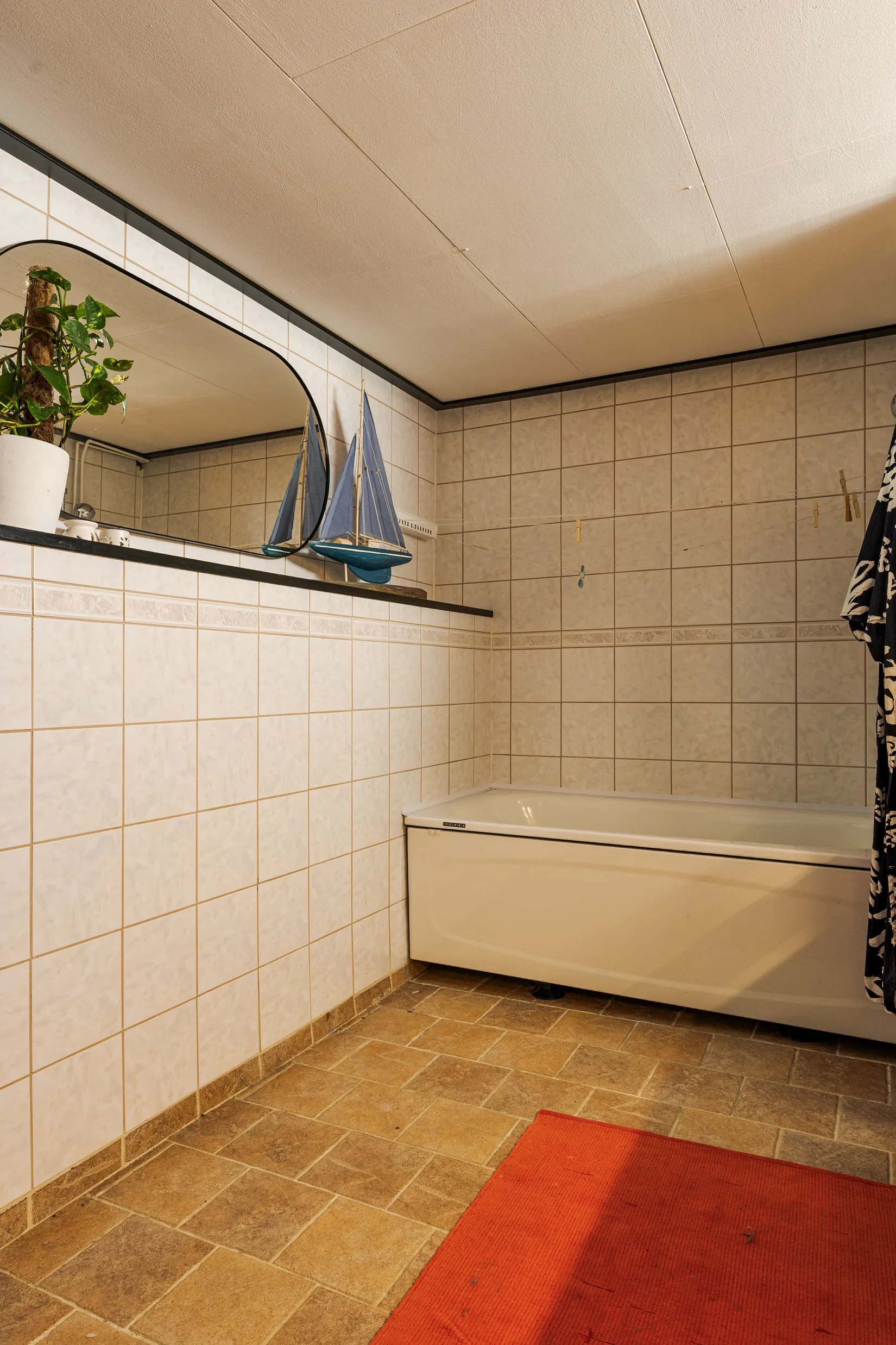 Villa, Vattentornsgatan 13, Övre Holm, Motala