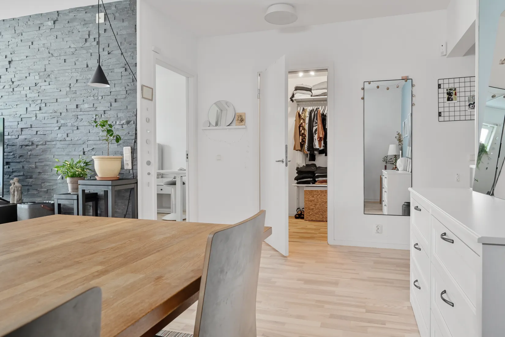 Bostadsrätt, Radhus, Vintervägen 159A, Bollstanäs, Upplands Väsby