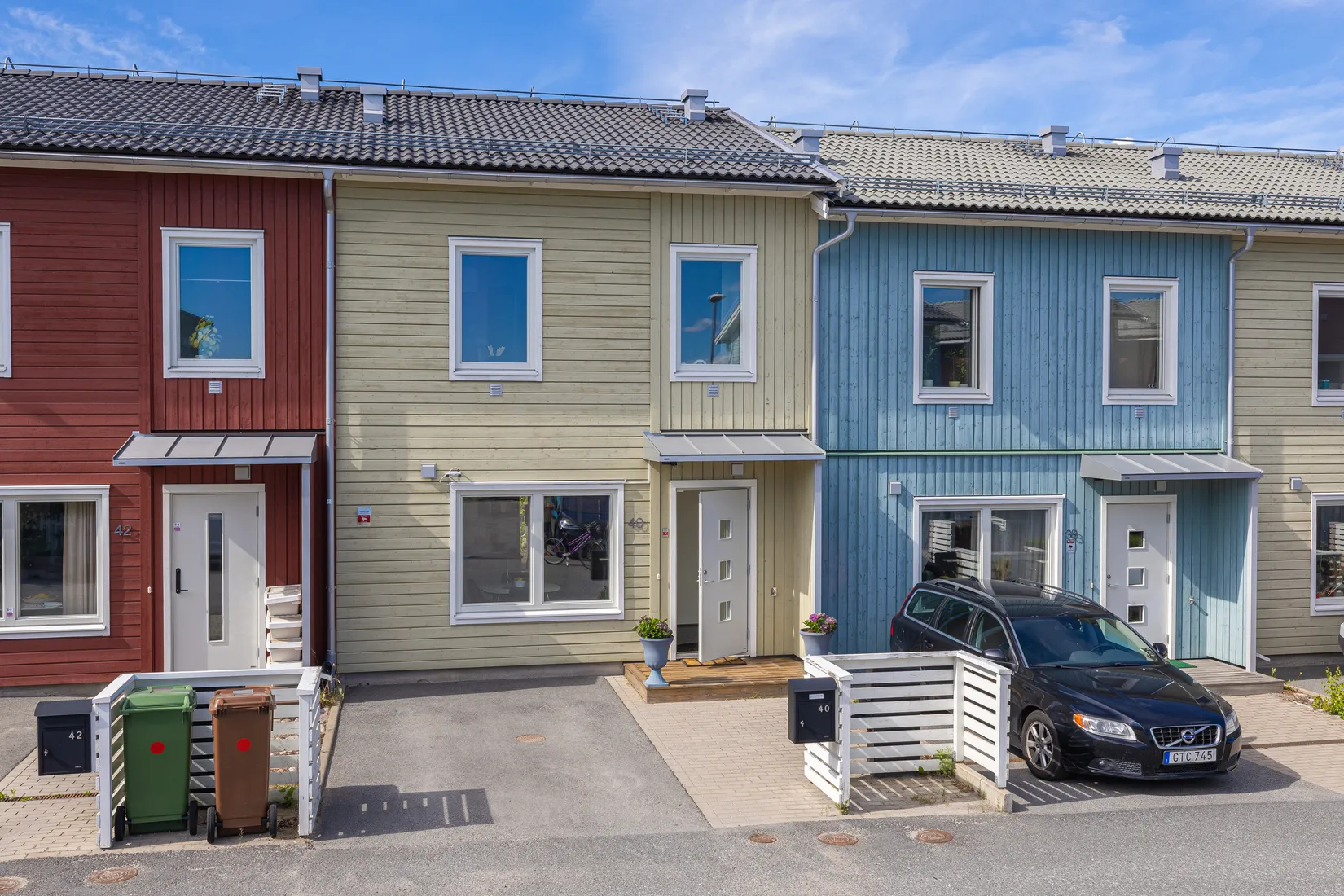 Radhus, Timotejgatan 40, Eds Allé, Upplands Väsby