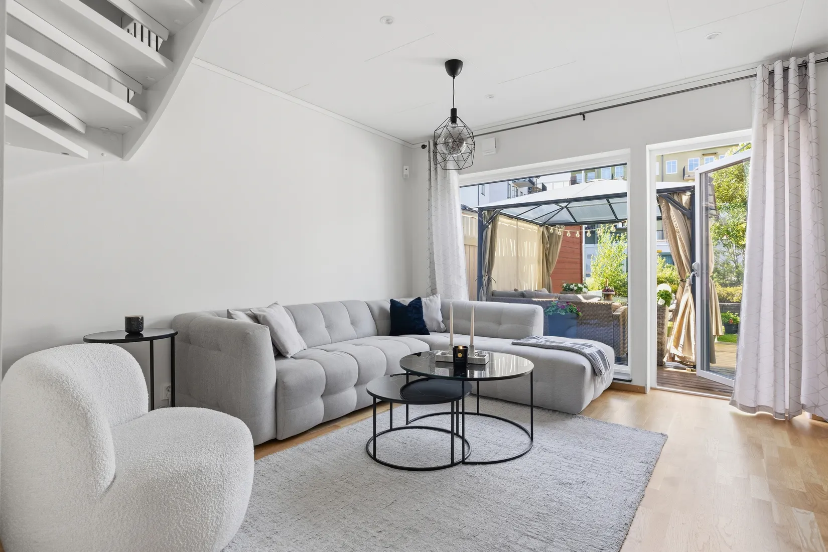 Radhus, Timotejgatan 40, Eds Allé, Upplands Väsby