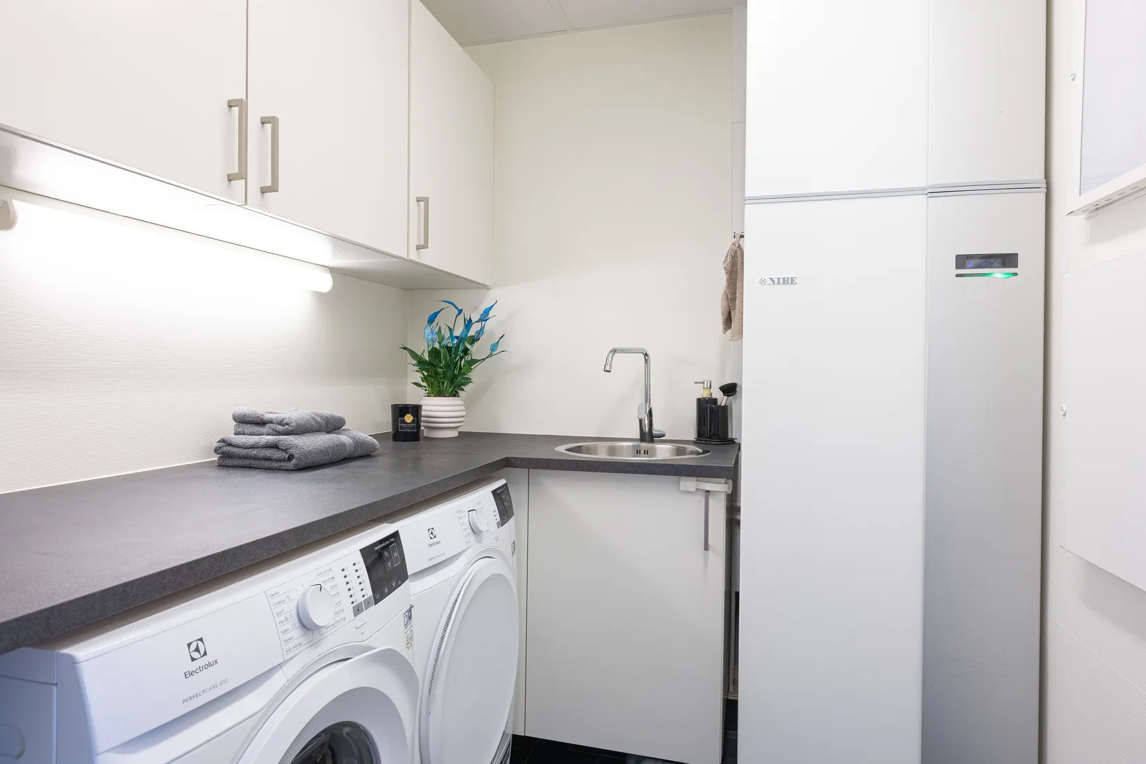 Radhus, Timotejgatan 40, Eds Allé, Upplands Väsby