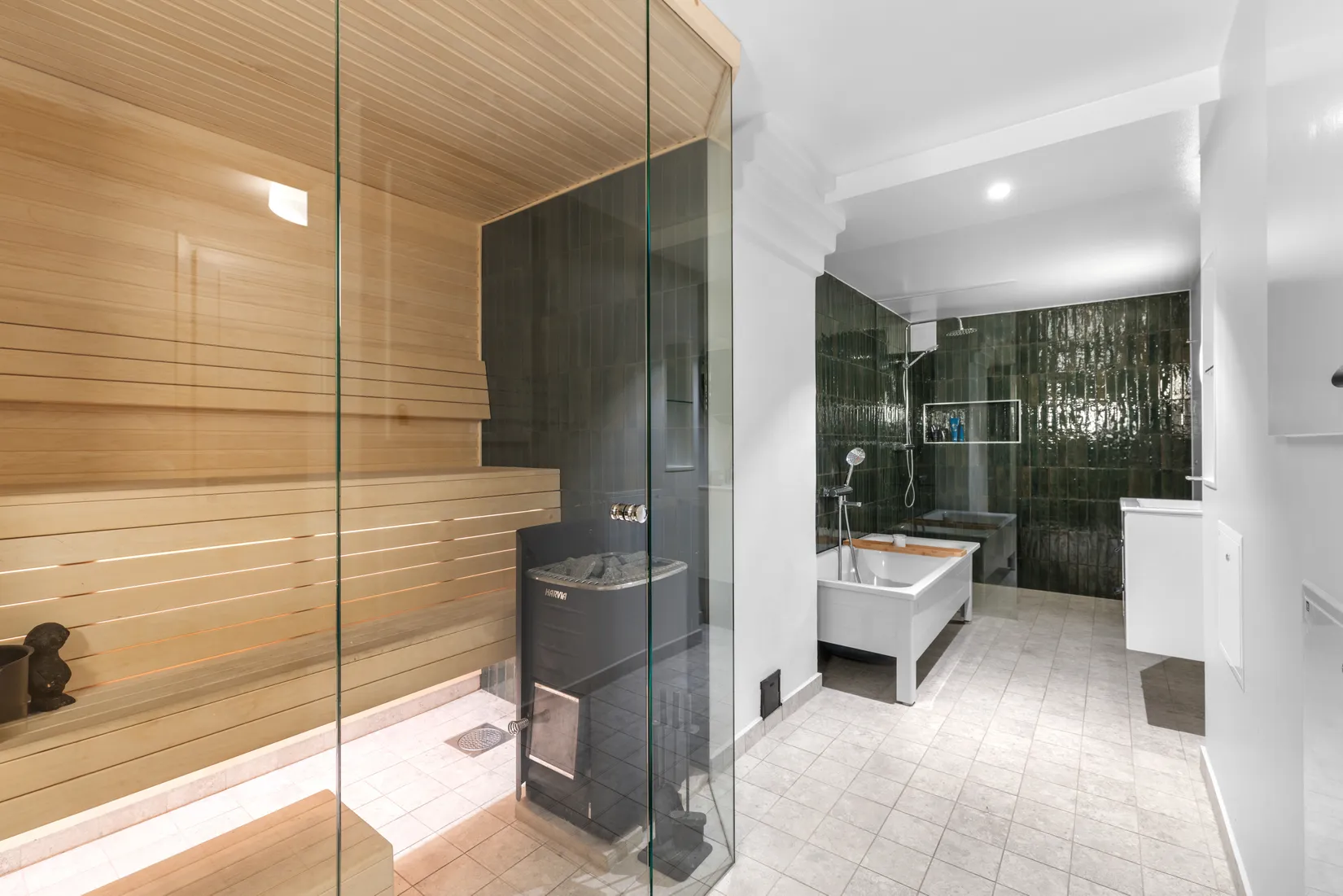 Villa, Slåttervägen 84, Centrum/Fårdala, Tyresö