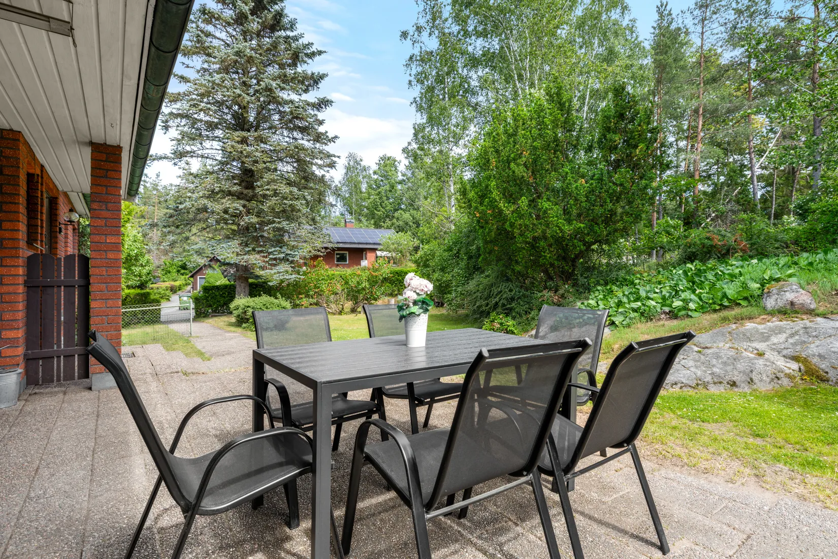 Villa, Slåttervägen 84, Centrum/Fårdala, Tyresö
