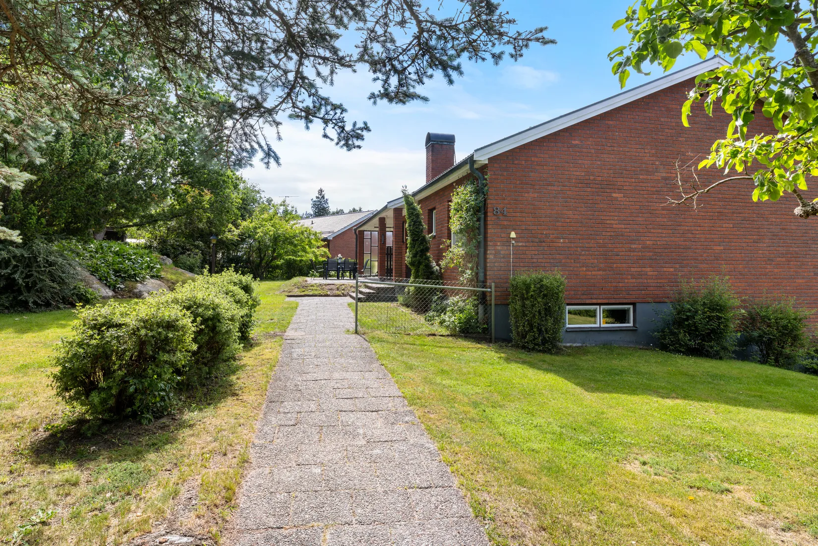 Villa, Slåttervägen 84, Centrum/Fårdala, Tyresö