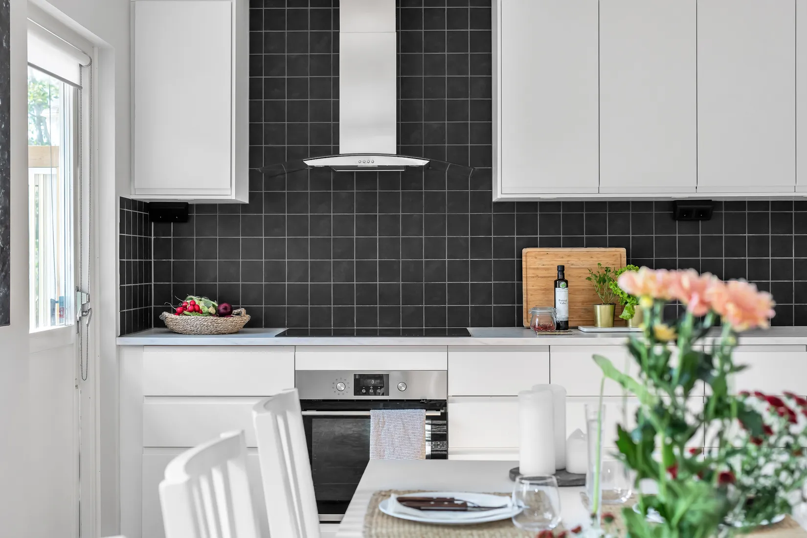 Villa, Adolf Lemons väg 76, Täby Kyrkby, Täby