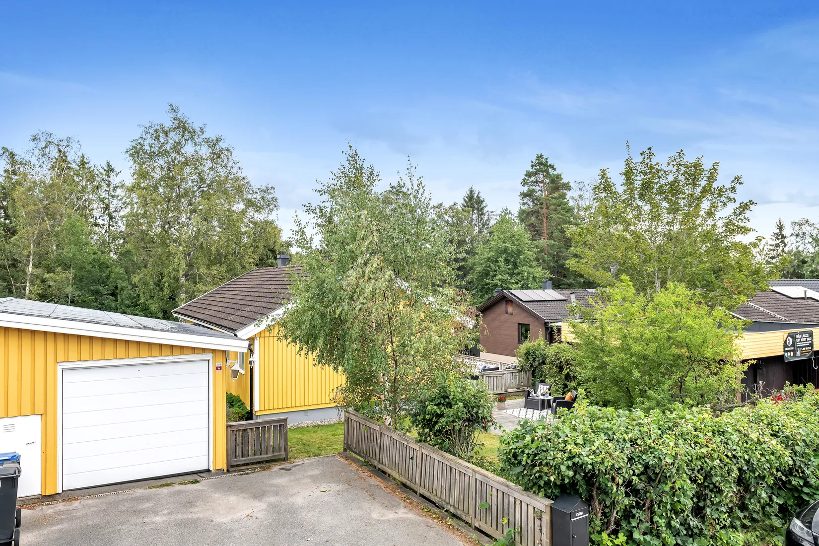 Villa, Adolf Lemons väg 76, Täby Kyrkby, Täby
