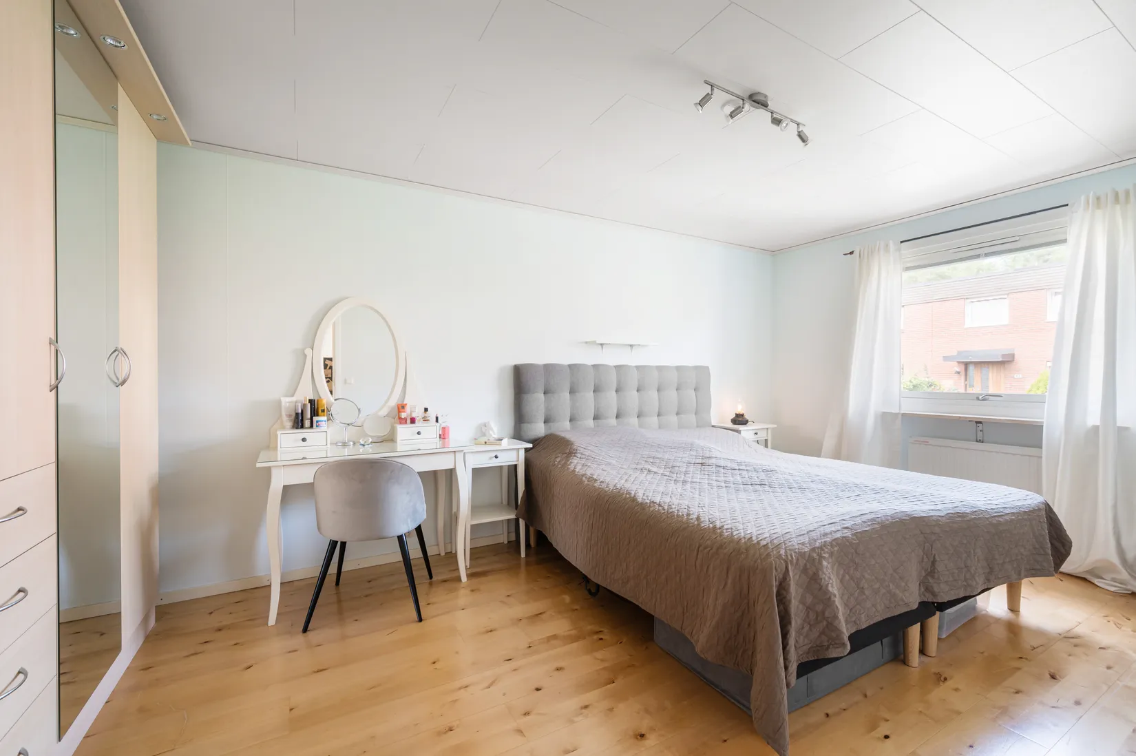 Villa, Radhus, Blåvidegränd 56, Vällingby - Vinsta, Stockholm