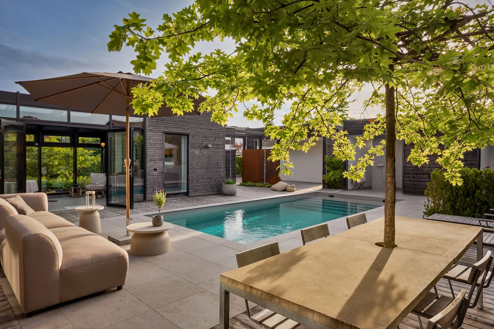 Villa, Barkaregatan 18, Näsby, Örebro