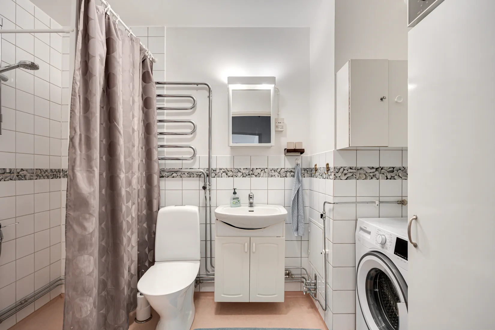 Bostadsrätt, Centrumgatan 8, Centralt, Lomma