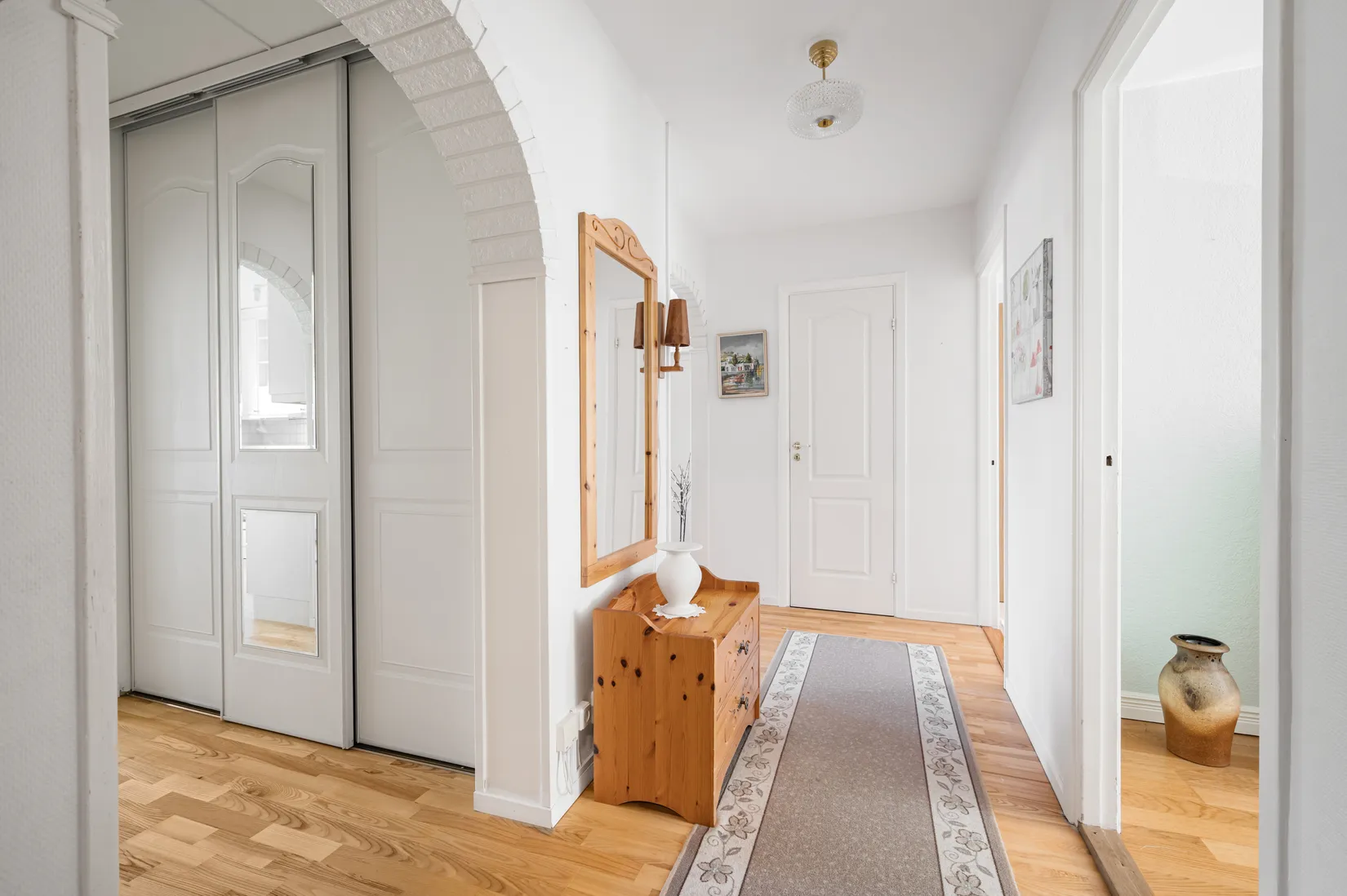 Bostadsrätt, Norrgårdsvägen 11, Bro/Gamla Bro, Upplands-Bro