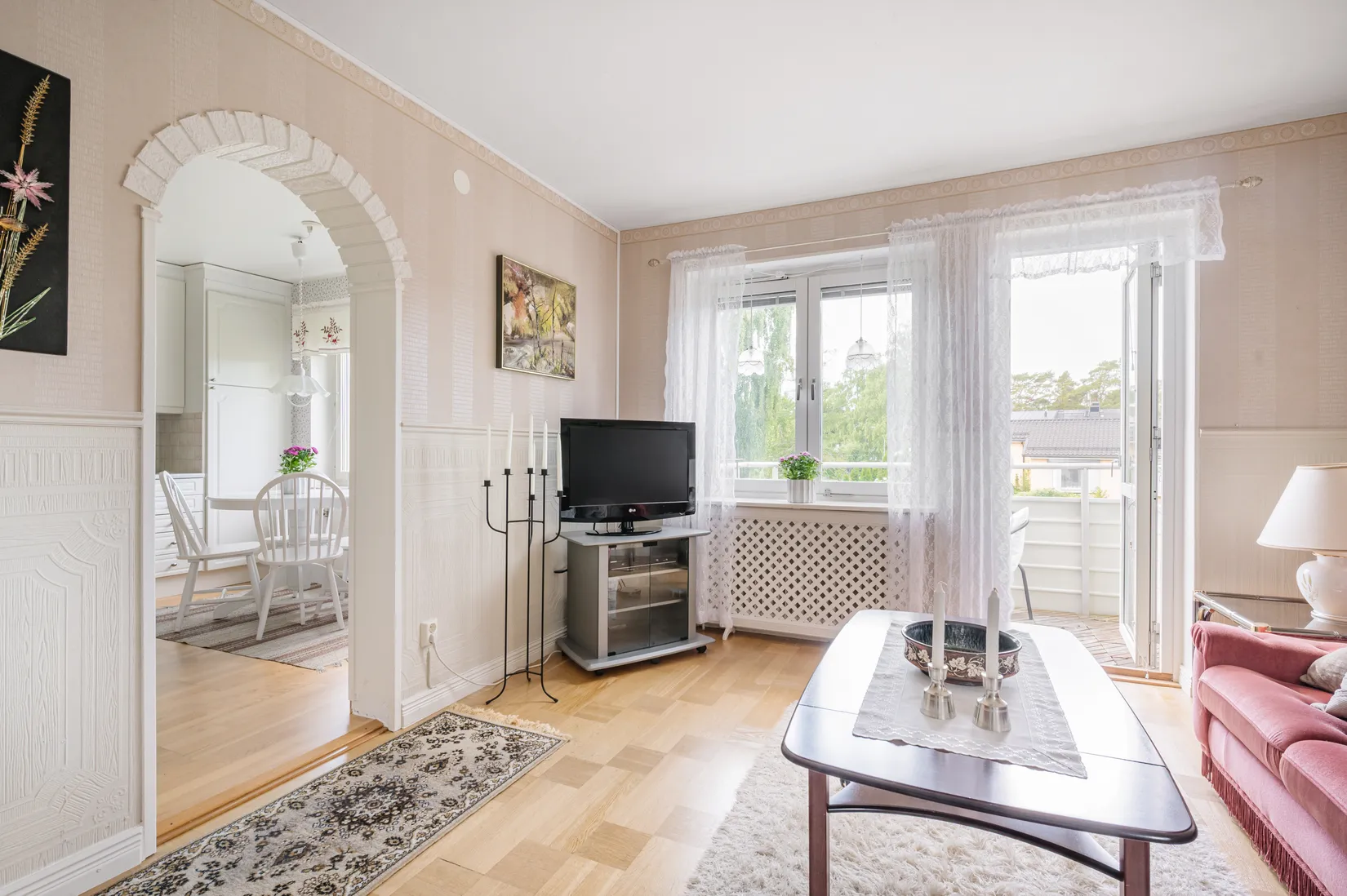 Bostadsrätt, Norrgårdsvägen 11, Bro/Gamla Bro, Upplands-Bro