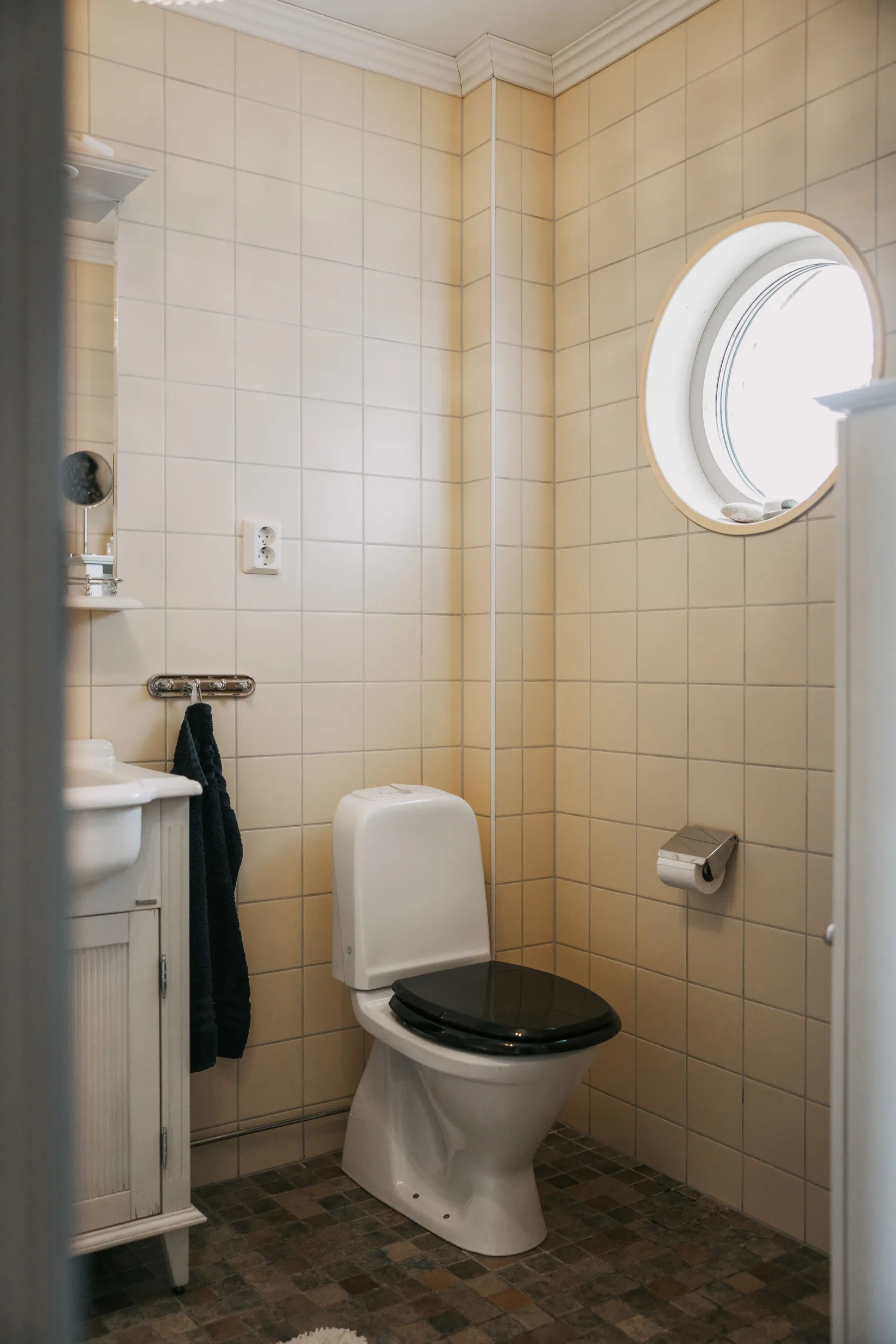 Villa, Österögatan 4, Snuggen, Mariestad