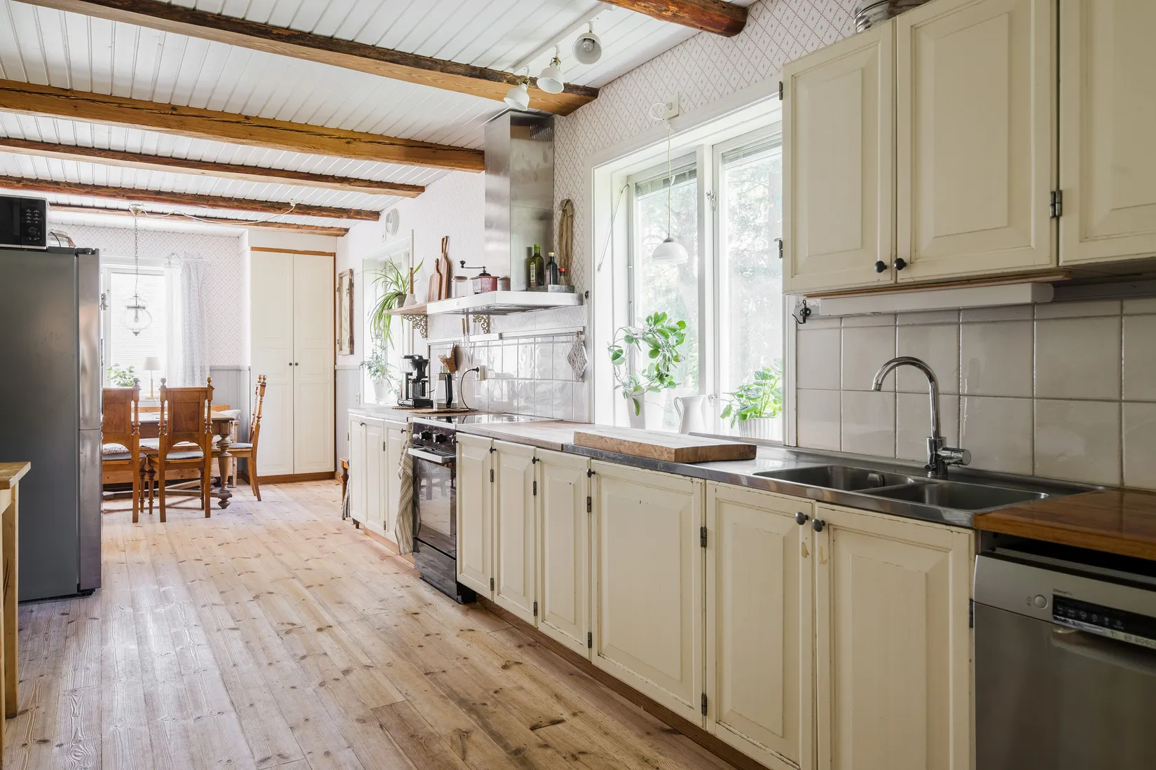 Villa, Bällefors Enelyckan 78, Töreboda