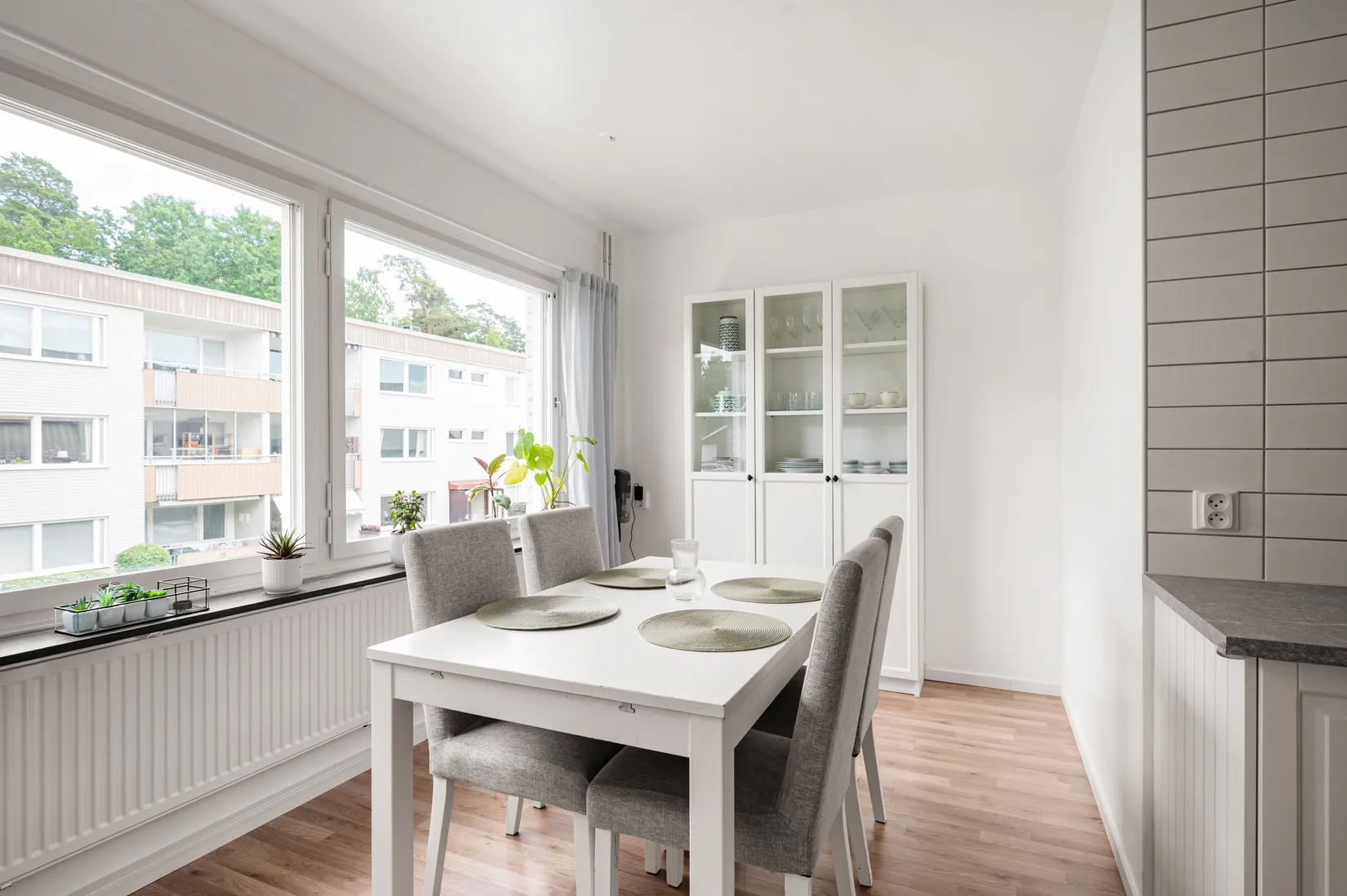 Bostadsrätt, Rönnbärsvägen 25, 1tr, Tibble - Kungsängen, Upplands-Bro