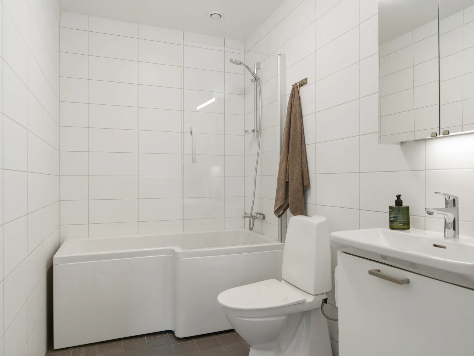Bostadsrätt, Radhus, Norrgårdsvägen 14C, Spånga - Solhem, Stockholm