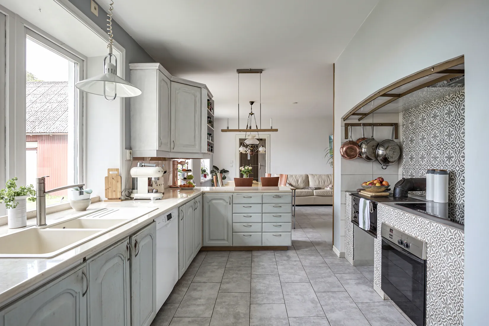 Villa, Gård/Skog, Tåstarpsvägen 77, Ängelholm