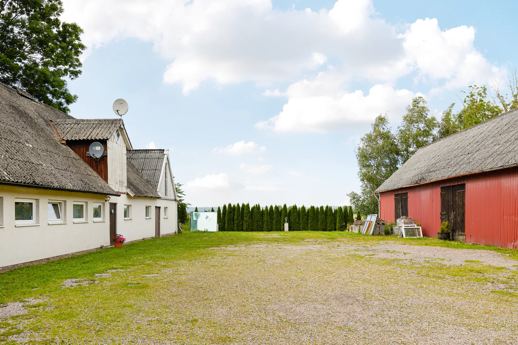 Villa, Gård/Skog, Tåstarpsvägen 77, Ängelholm