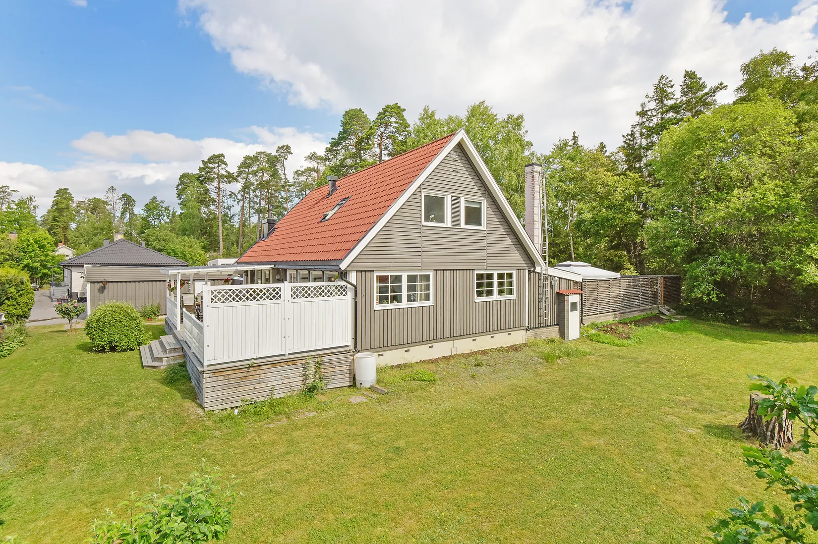Villa, Björnstiernas väg 17, Stäket, Järfälla