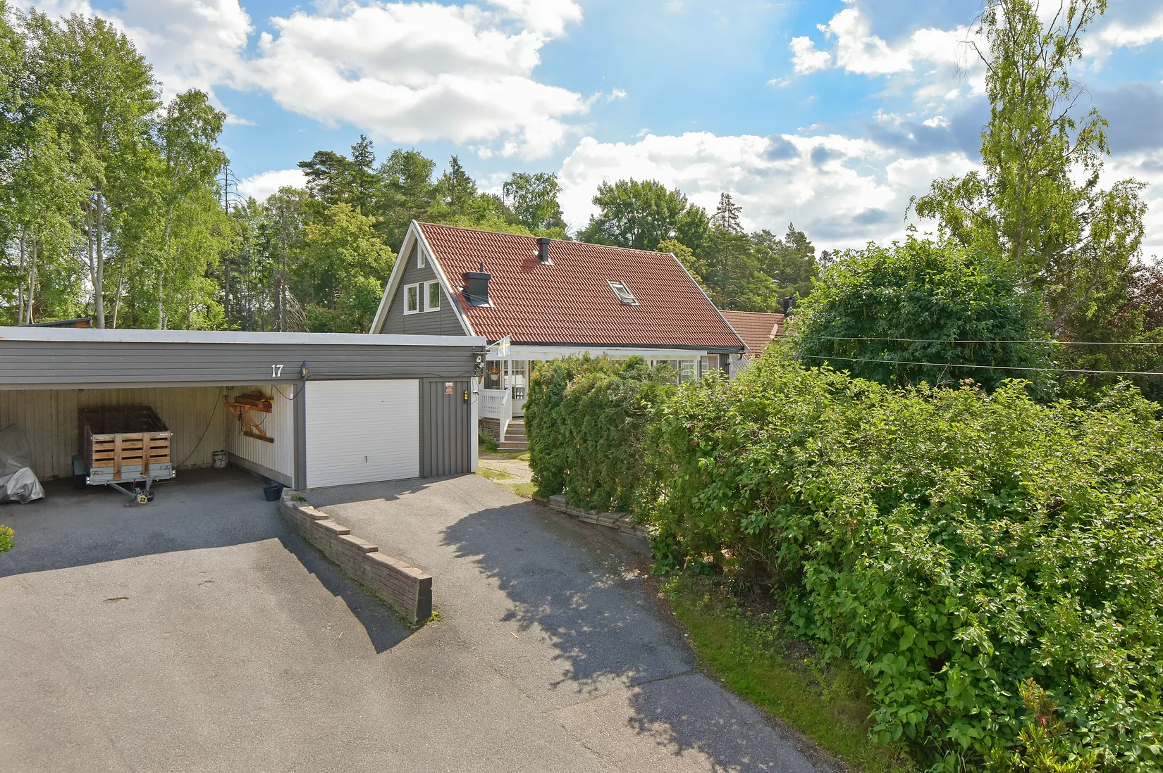 Villa, Björnstiernas väg 17, Stäket, Järfälla