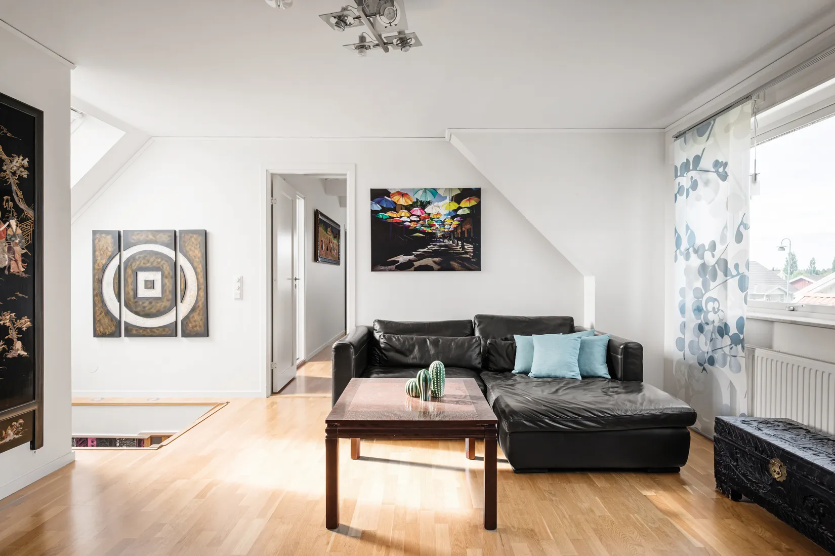Villa, Spaljévägen 9, Bro/Rosenängarna, Upplands-Bro