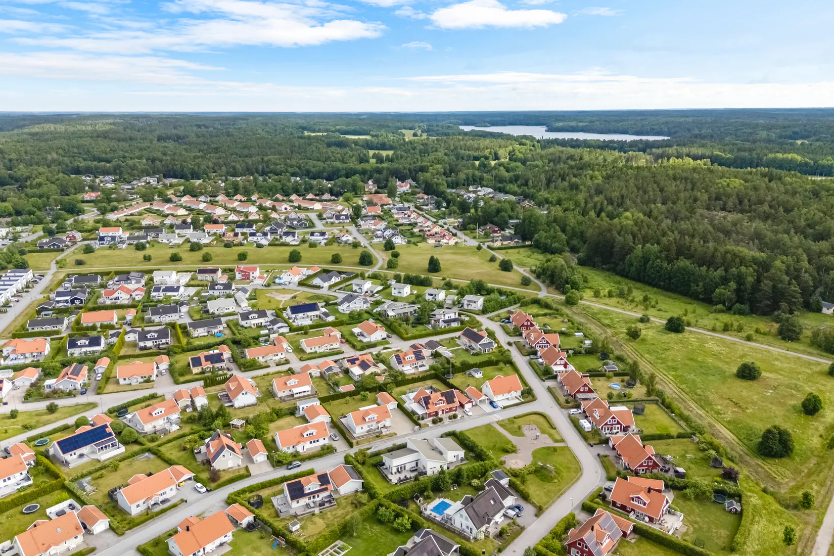 Villa, Spaljévägen 9, Bro/Rosenängarna, Upplands-Bro