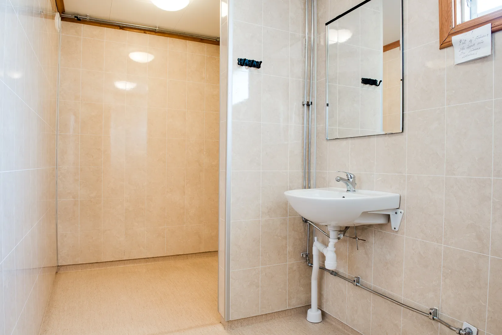 Fritidshus, Azaleagången 10, Torpa koloniförening, Göteborg