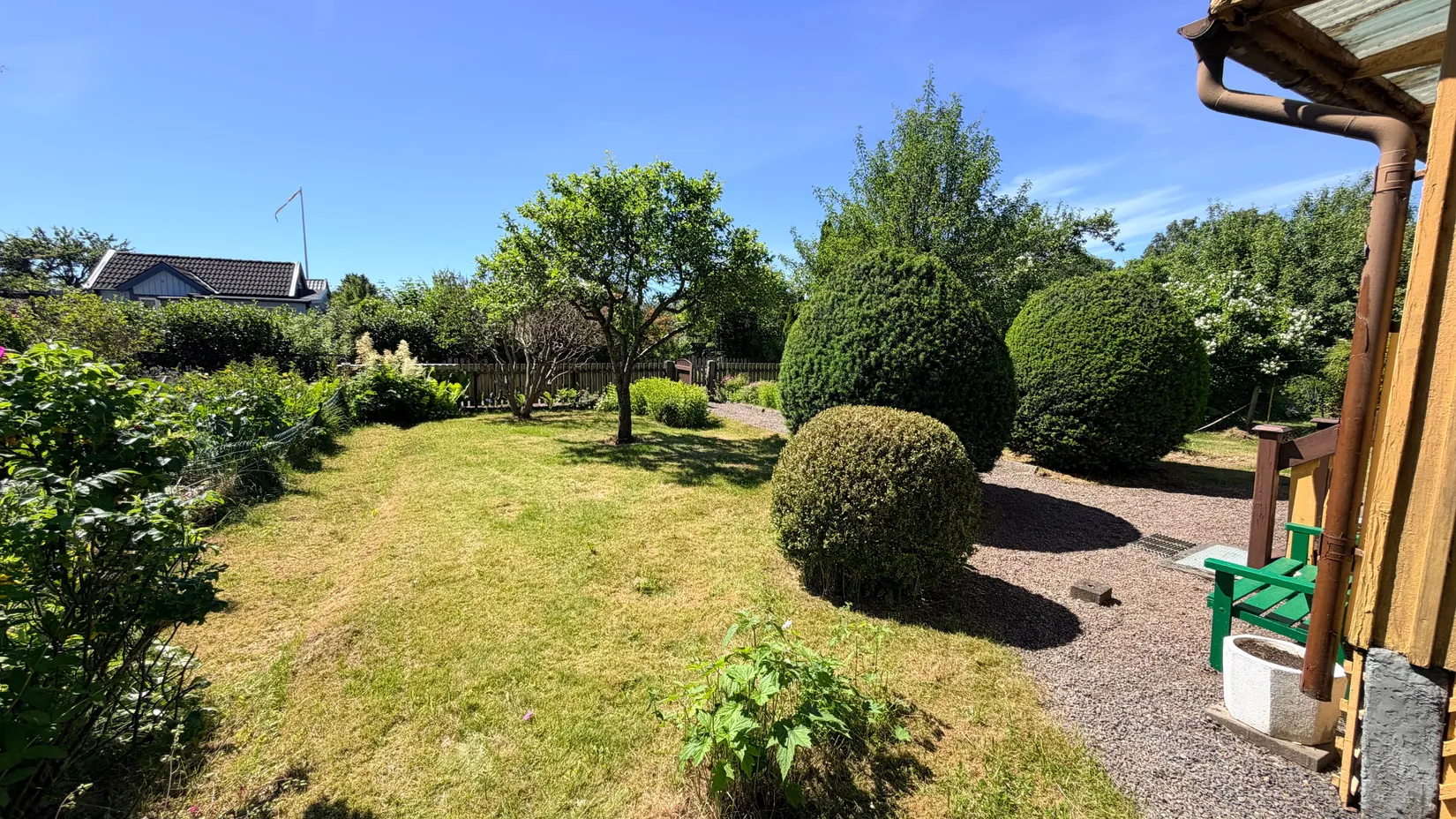 Fritidshus, Azaleagången 10, Torpa koloniförening, Göteborg