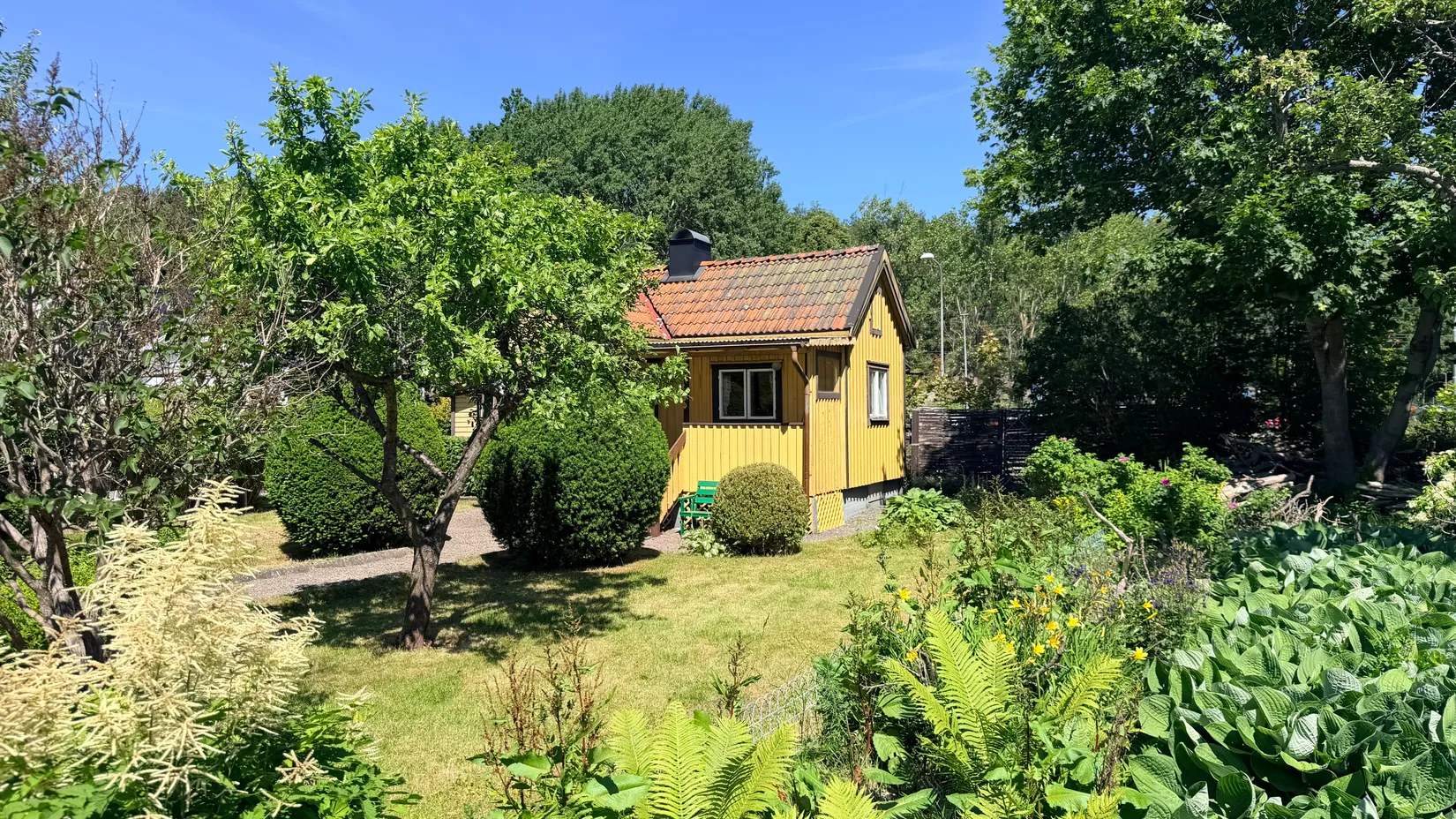 Fritidshus, Azaleagången 10, Torpa koloniförening, Göteborg