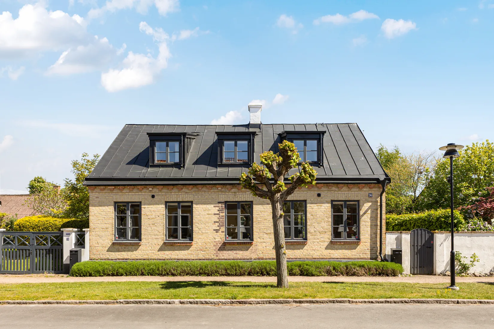 Villa, Mellangatan 36, Skanör, Vellinge