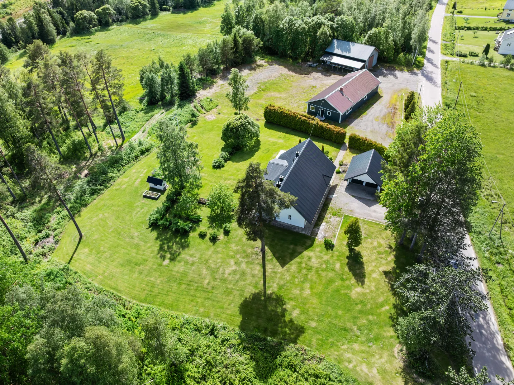 Gård/Skog, Svarvarböle 740, Söråker, Timrå