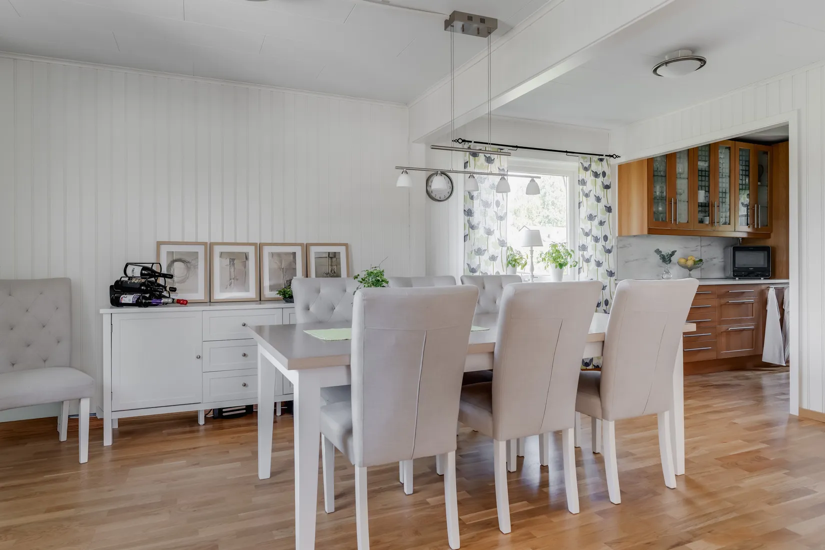 Villa, Idrottsvägen 10, Fristad, Borås