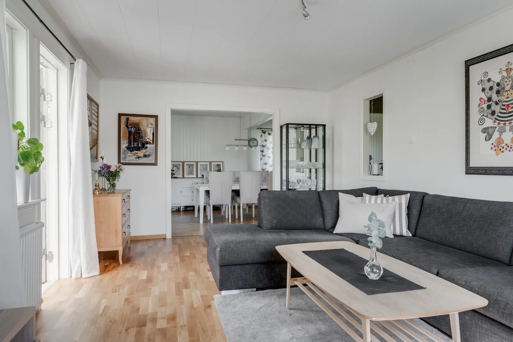 Villa, Idrottsvägen 10, Fristad, Borås