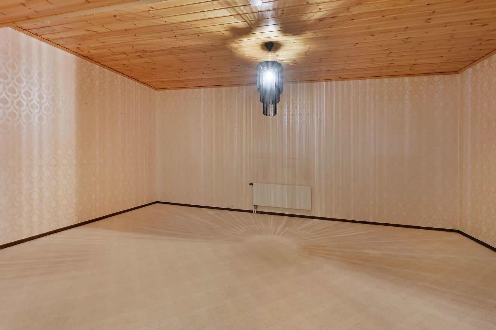 Radhus, Tenorvägen 45, Drevviksstrand, Huddinge