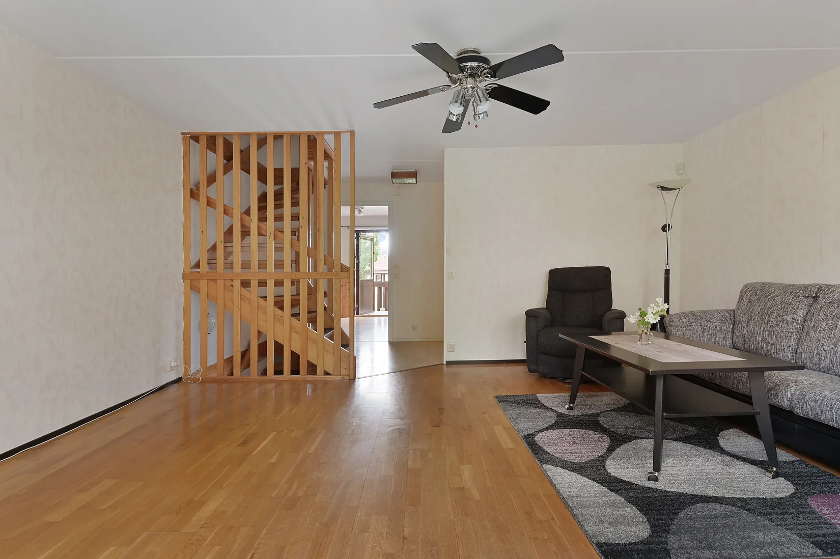 Radhus, Tenorvägen 45, Drevviksstrand, Huddinge