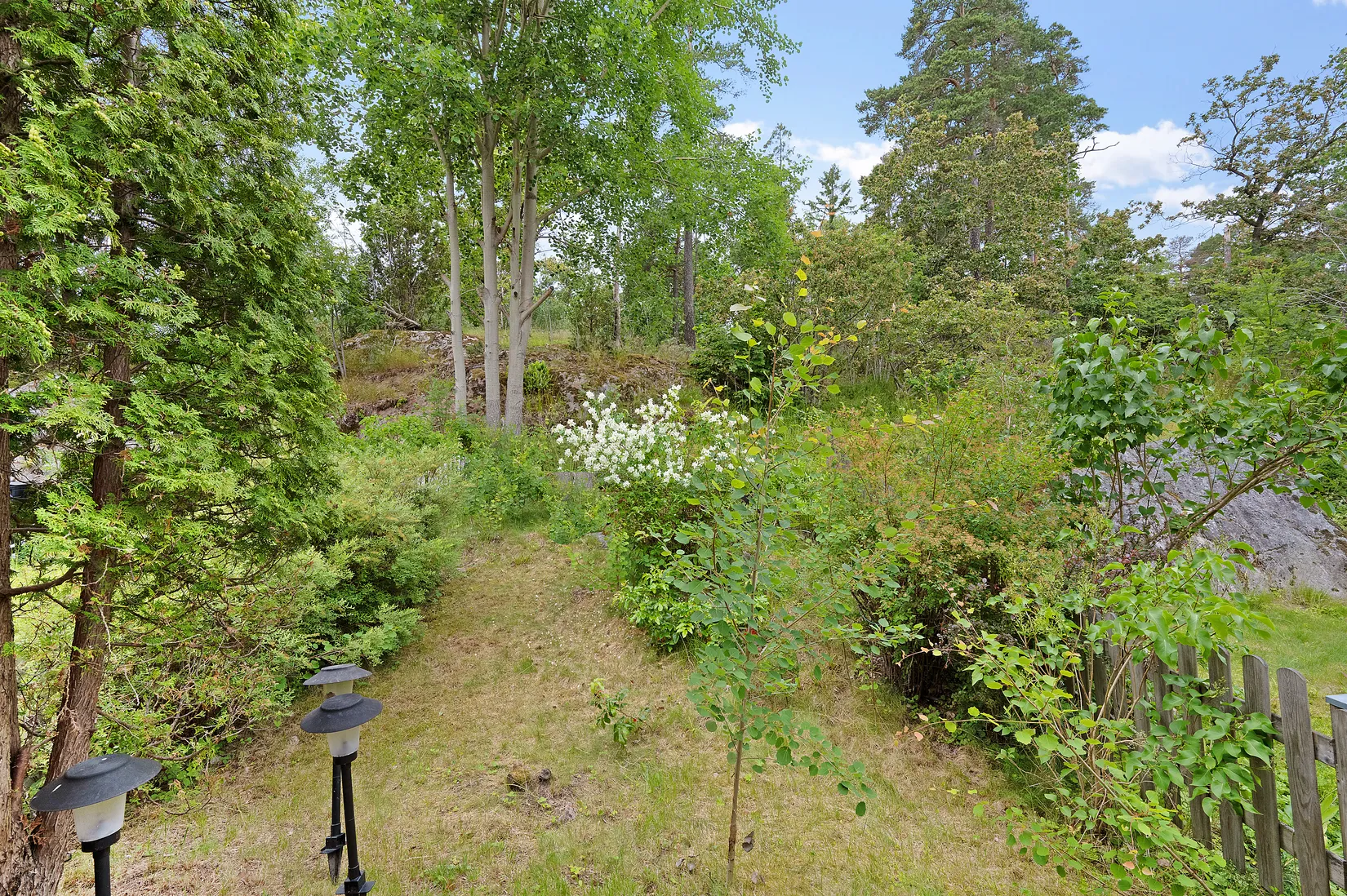 Radhus, Tenorvägen 45, Drevviksstrand, Huddinge