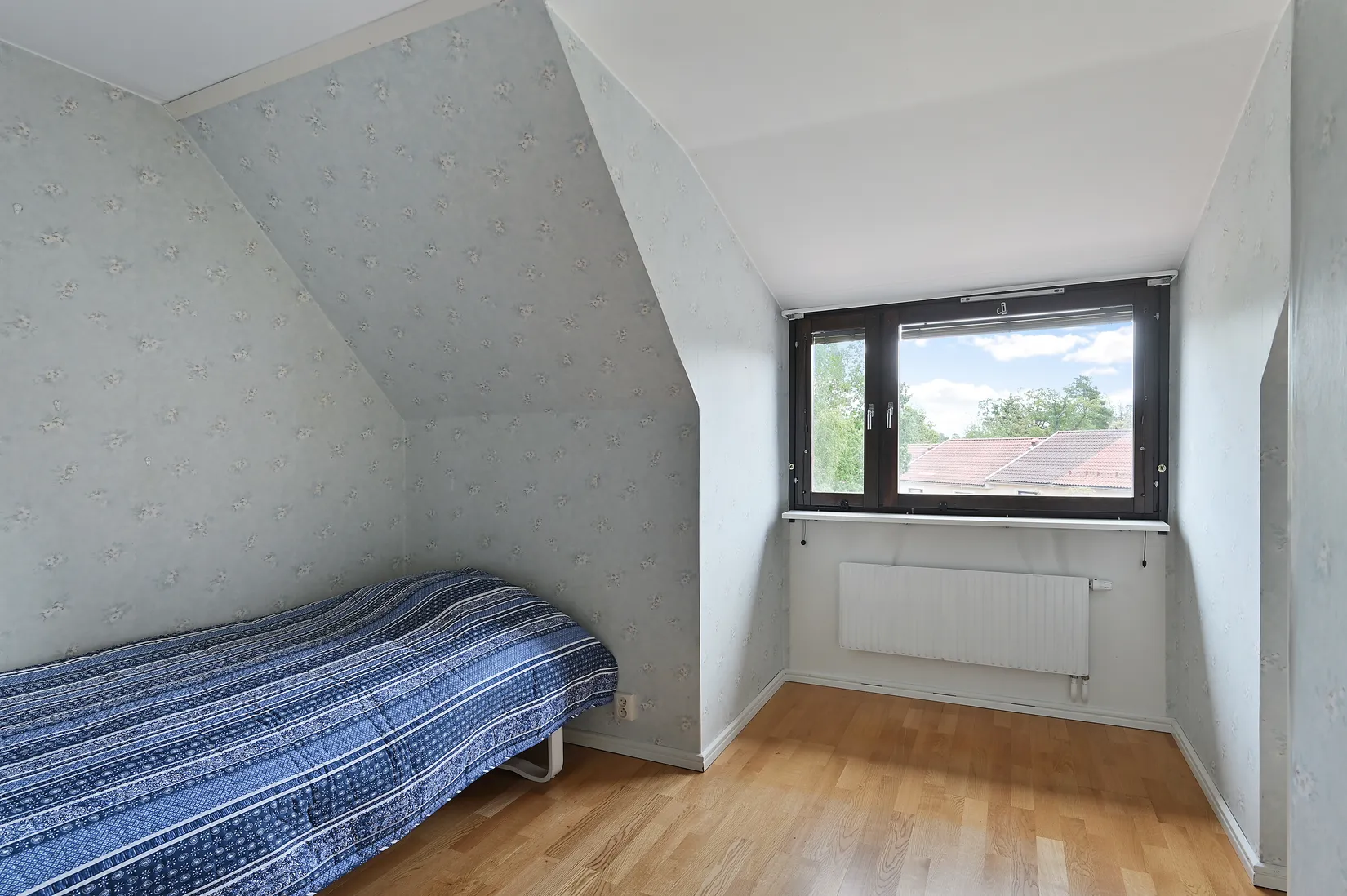 Radhus, Tenorvägen 45, Drevviksstrand, Huddinge